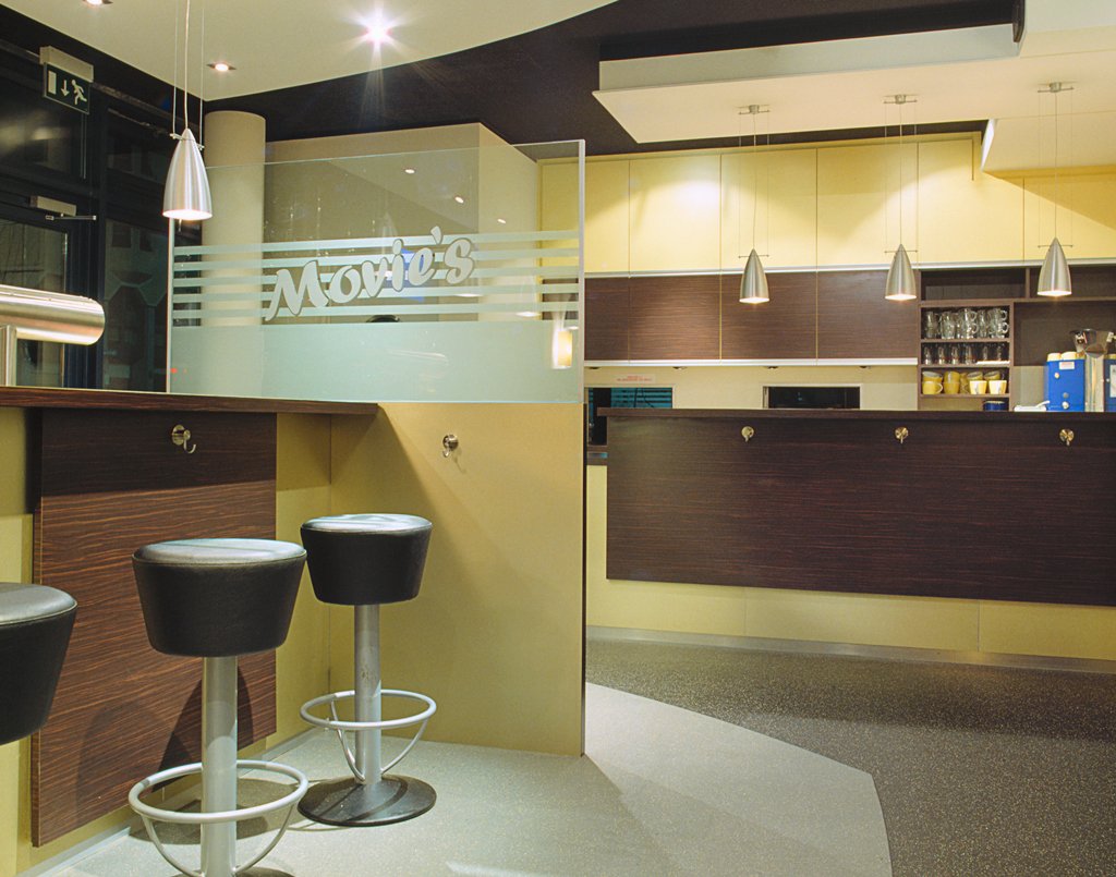 19-movies-nachts_1024x805