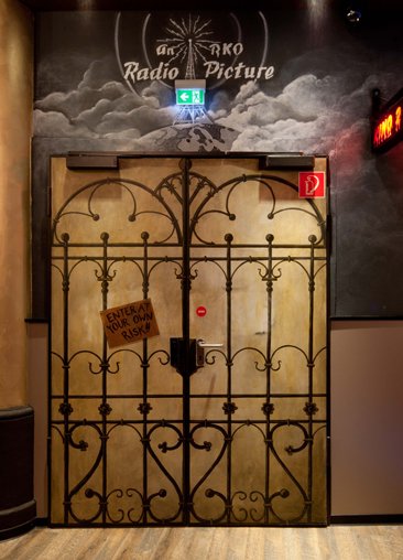 _31B0452_edit_Q_small