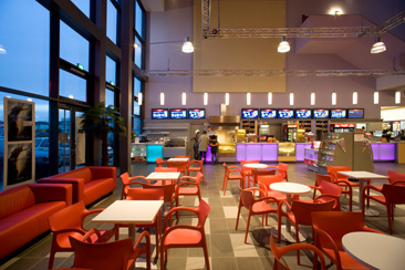 15_02_25_Cineplex-Memmingen-2x366