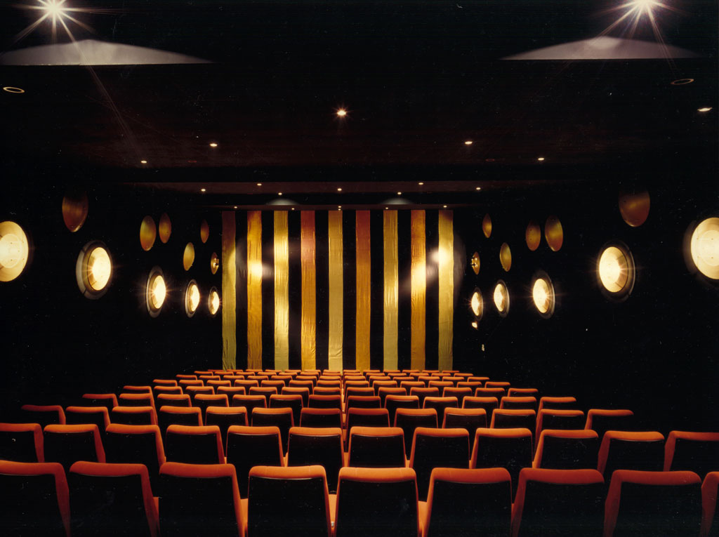 15_03_03-Foto6-Beitrag-Licht-&-Architektur-9-1995_1024px